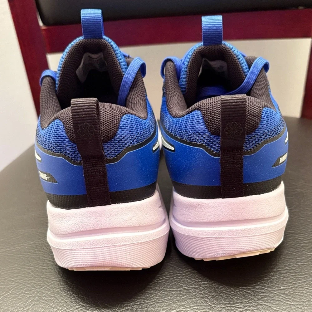 New Nike Boys Cosmic Runner Black and Blue Sneakers Size 5 1/2 - Picture 4 of 5
